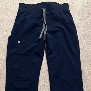 Figs Kade Cargo Scrub Pants size XS/Tall